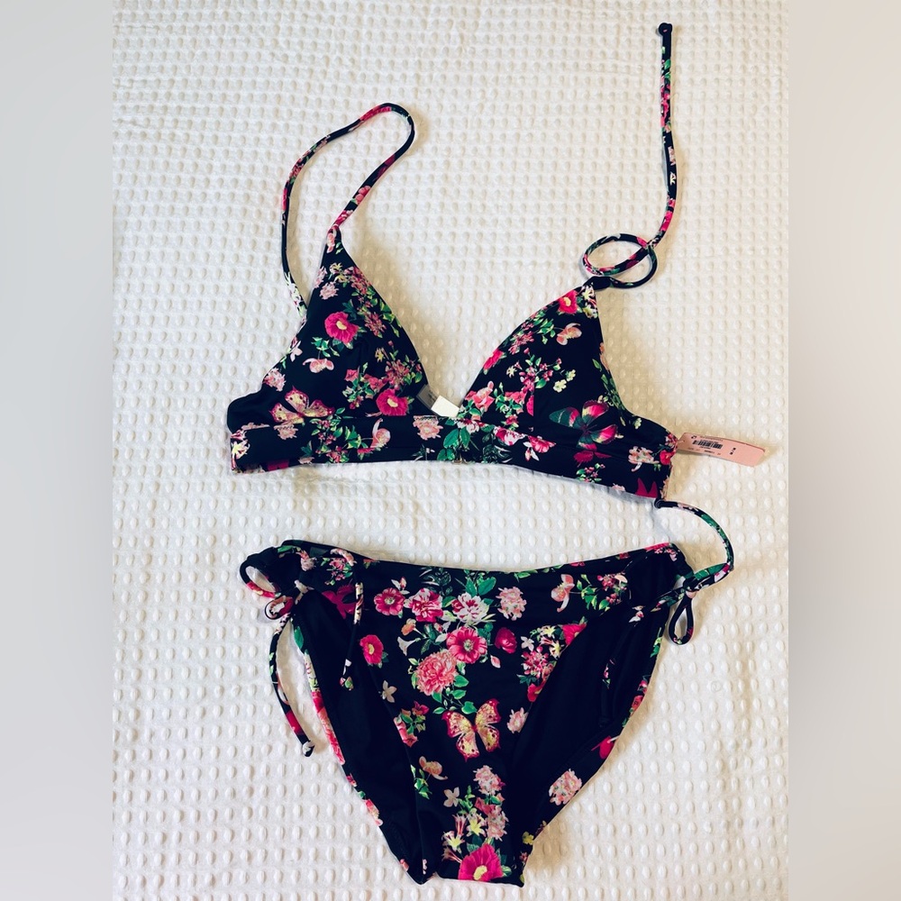 NEW 2 pieces swimsuit Bikini black flowers